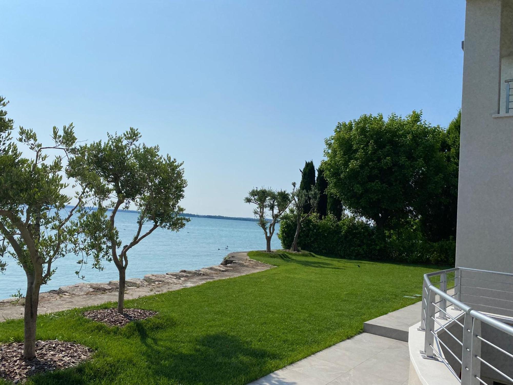 Sirmio Apartments - Darsena Stay Sirmione Luaran gambar