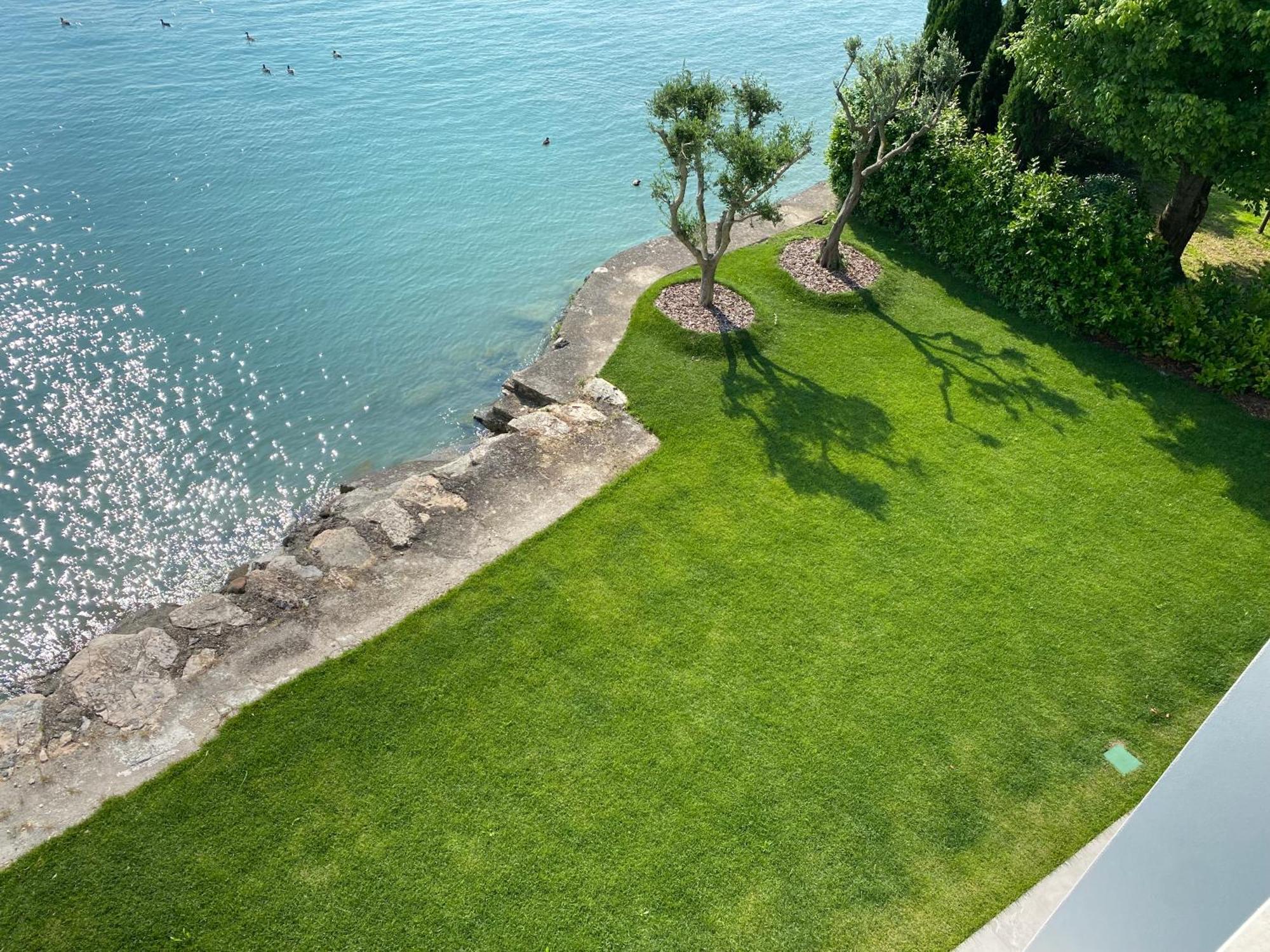 Sirmio Apartments - Darsena Stay Sirmione Luaran gambar