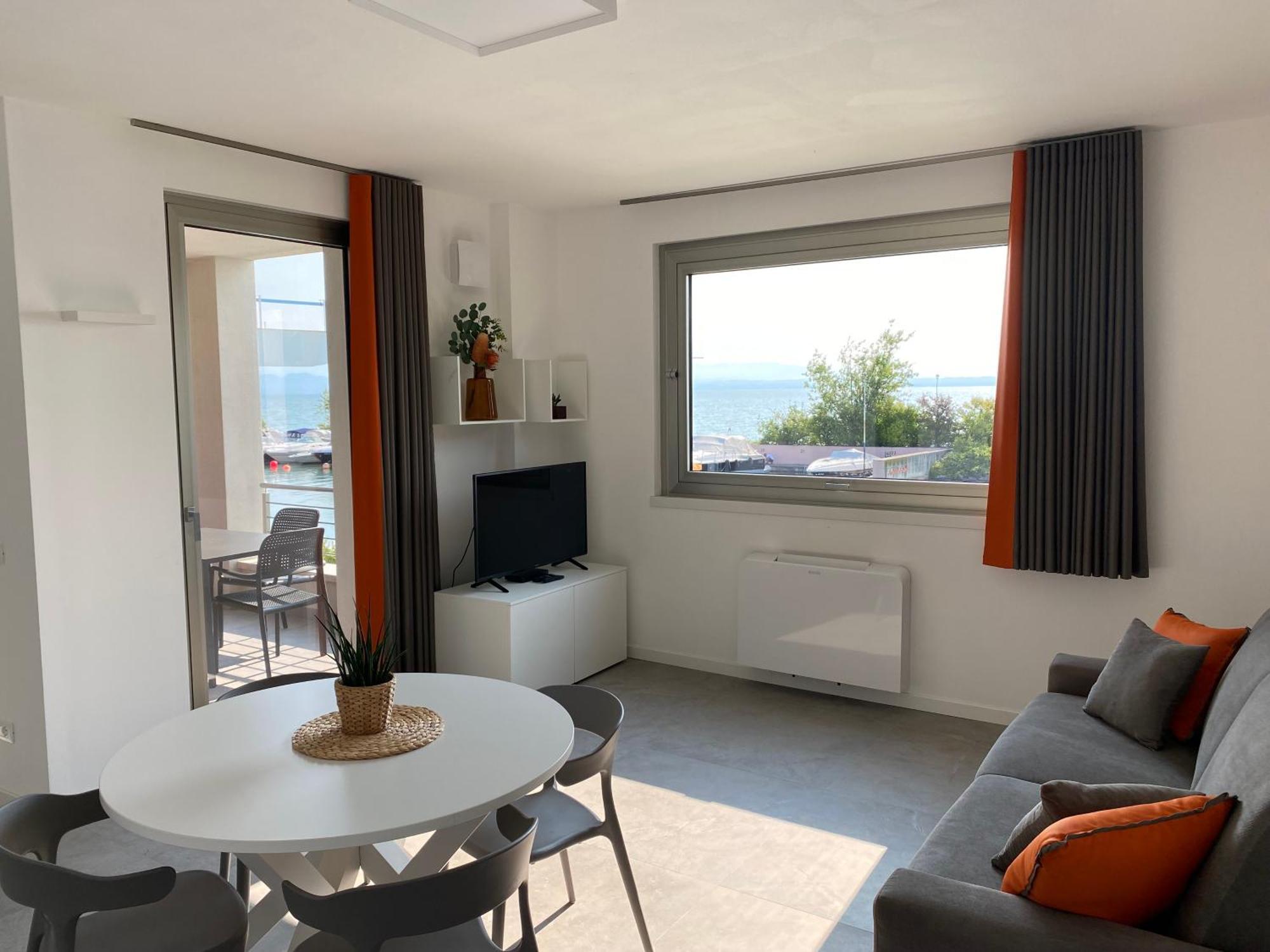 Sirmio Apartments - Darsena Stay Sirmione Luaran gambar