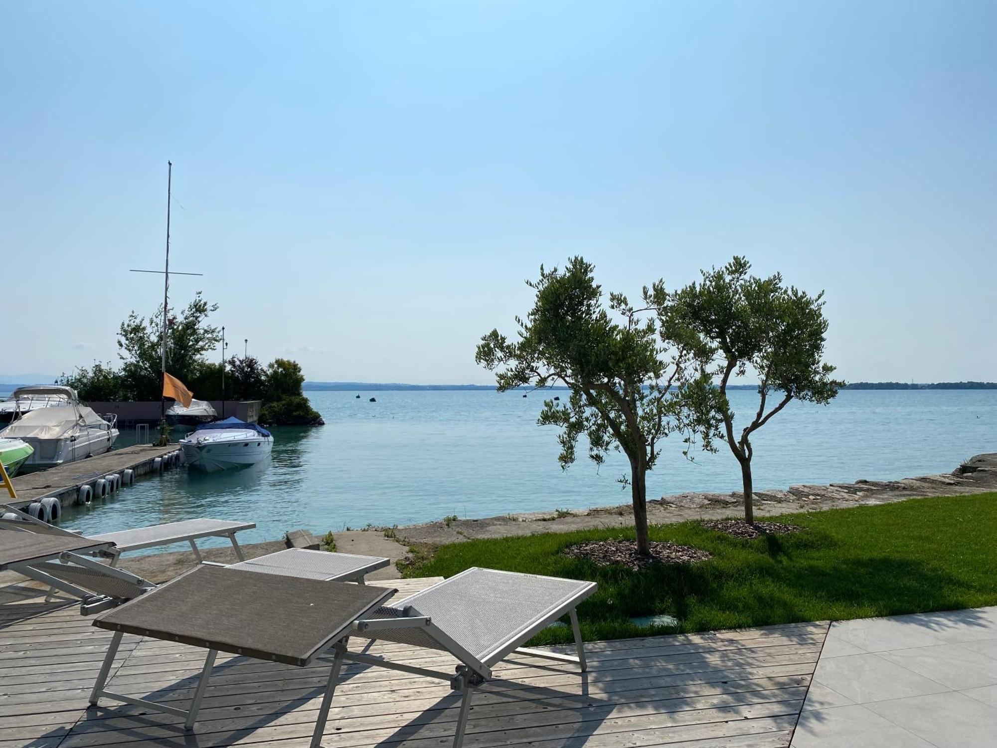 Sirmio Apartments - Darsena Stay Sirmione Luaran gambar