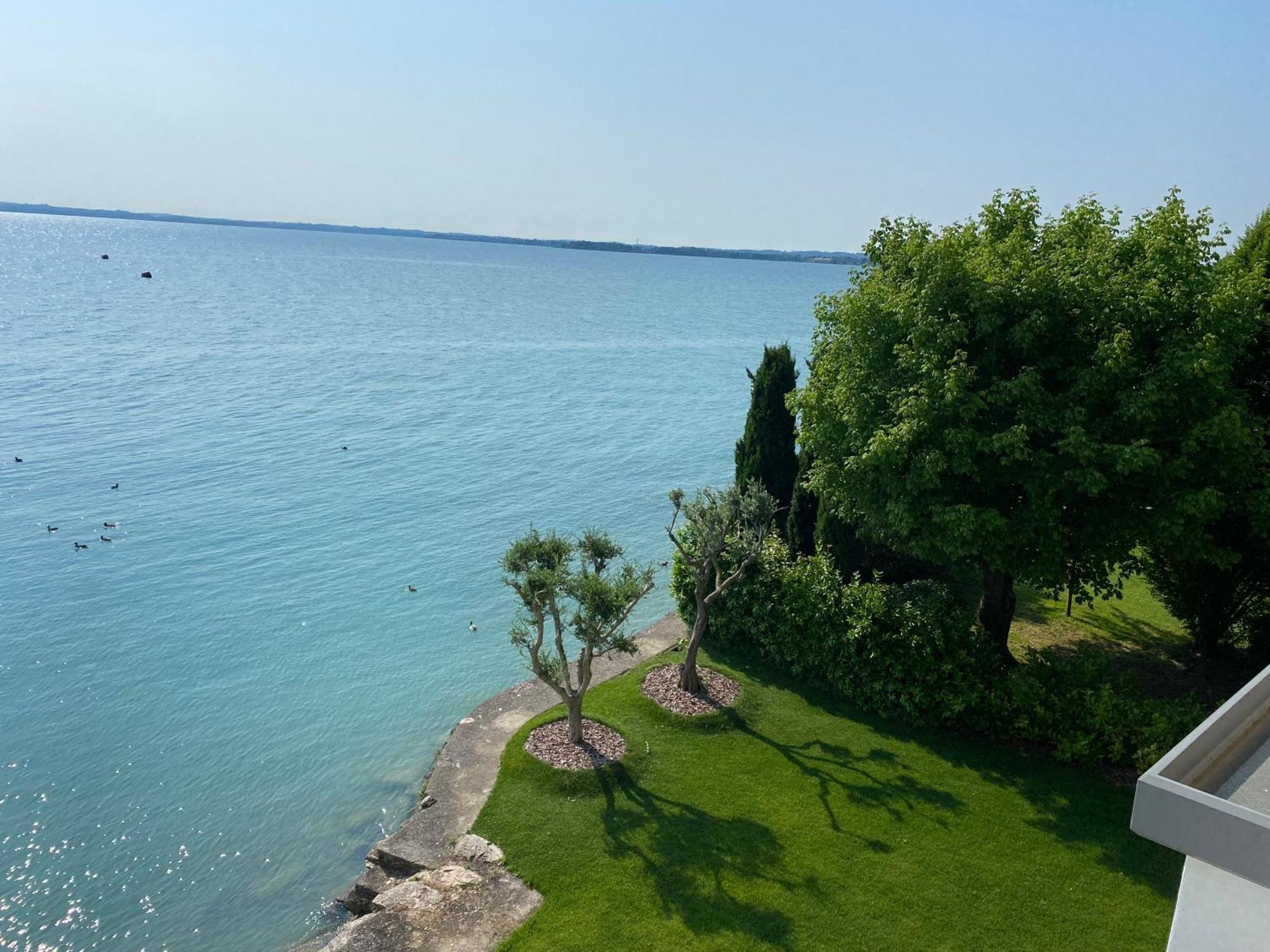 Sirmio Apartments - Darsena Stay Sirmione Luaran gambar