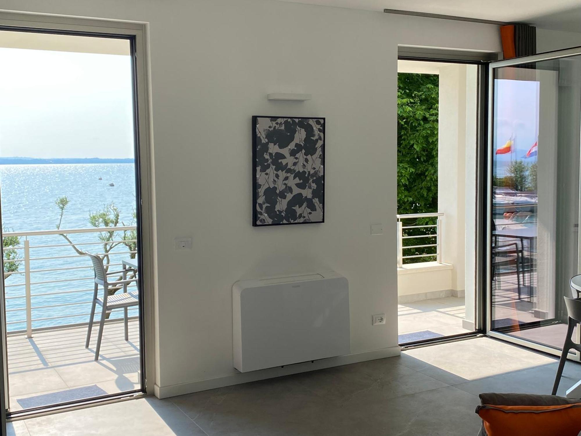 Sirmio Apartments - Darsena Stay Sirmione Luaran gambar